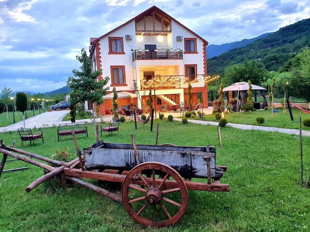 Karse Hotel แอมโบรเลารี ภายนอก รูปภาพ