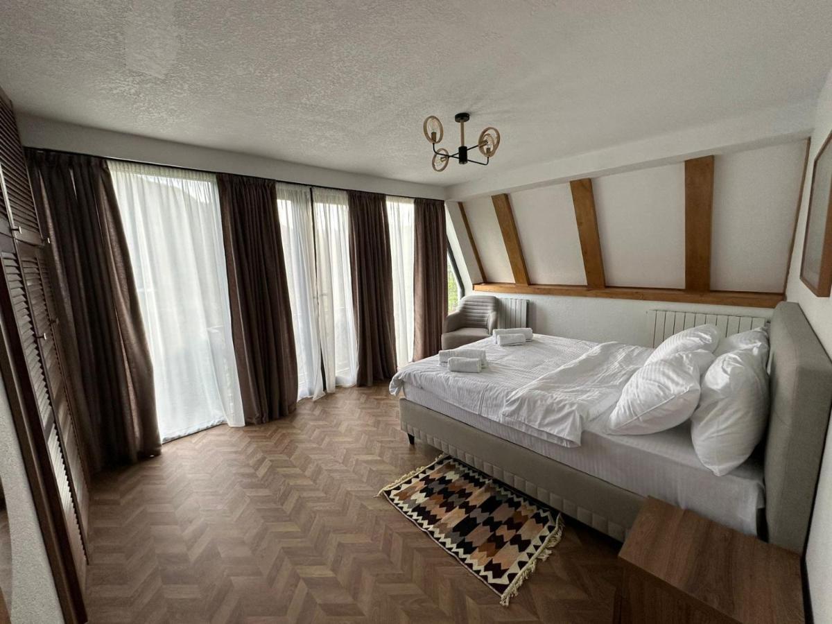 Karse Hotel แอมโบรเลารี ภายนอก รูปภาพ